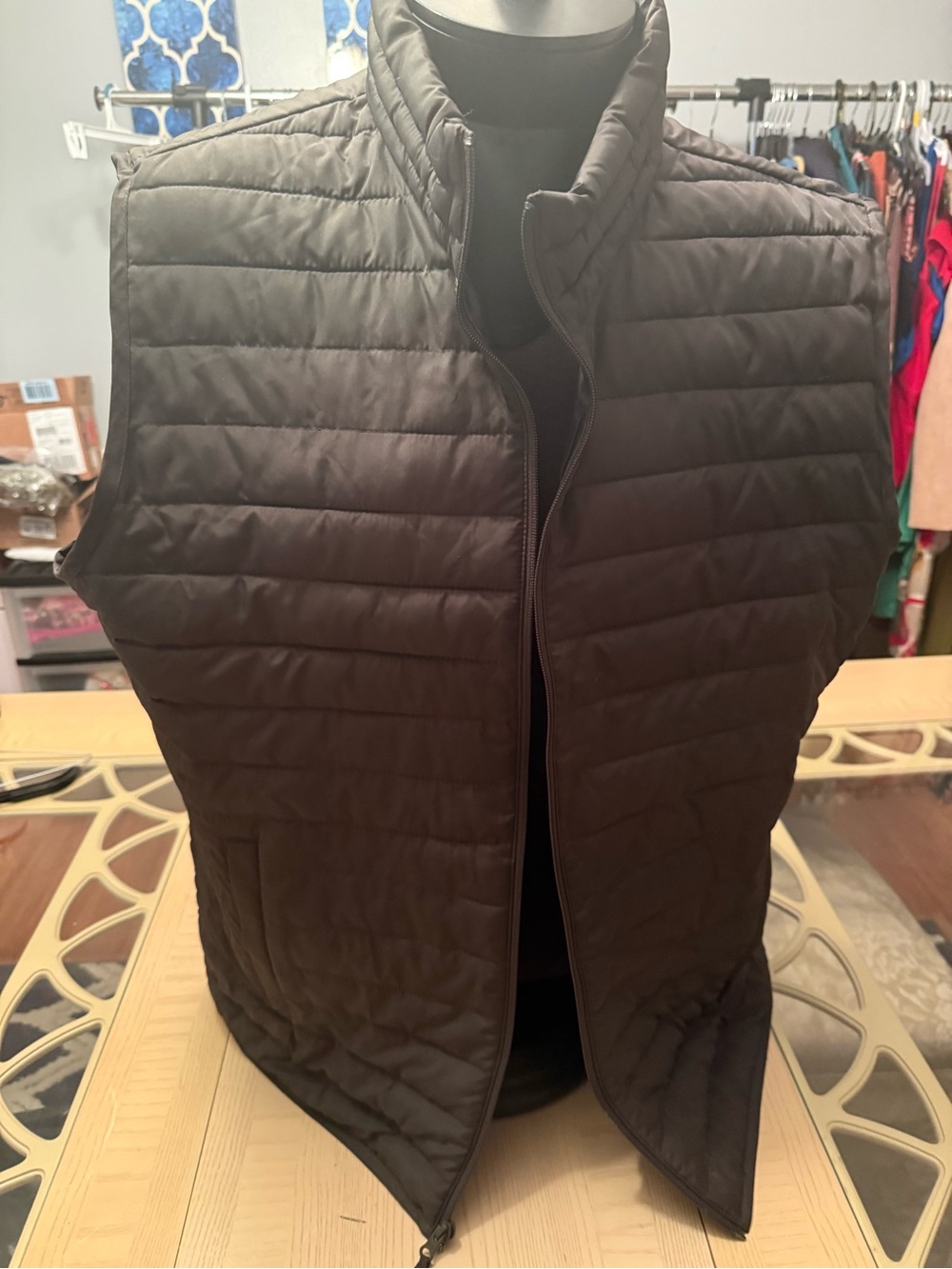 GAP Men's Quilted Vest - Dark Brown